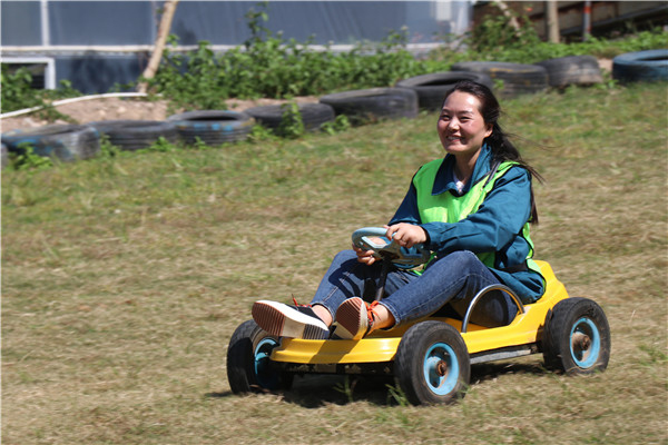 ▲图为美高梅电子娱乐游戏app内贸部“草地卡丁车”环节